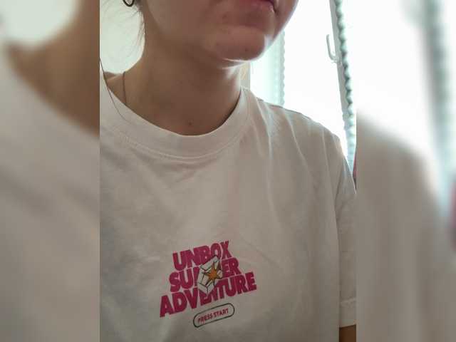 Asexysmile live cam on BongaCams