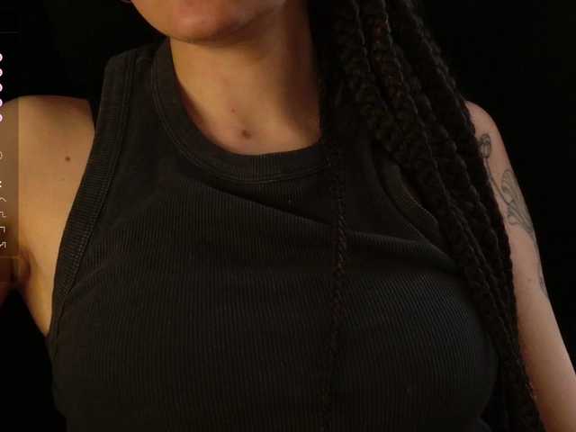 Asexysmile live cam on BongaCams