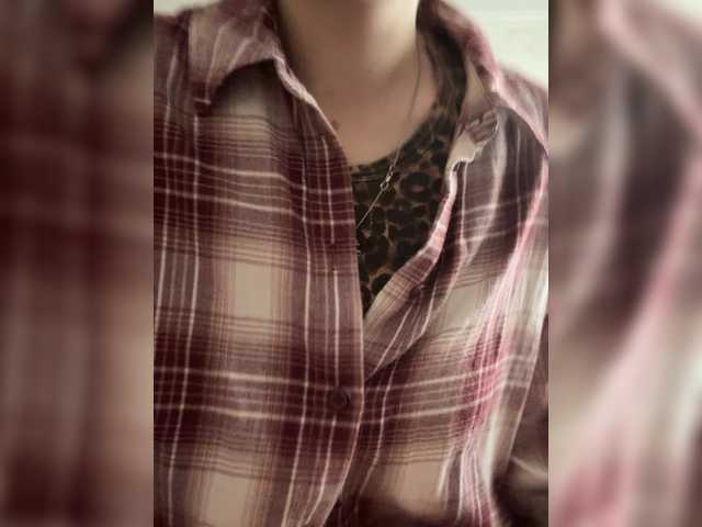 Asexysmile live cam on BongaCams