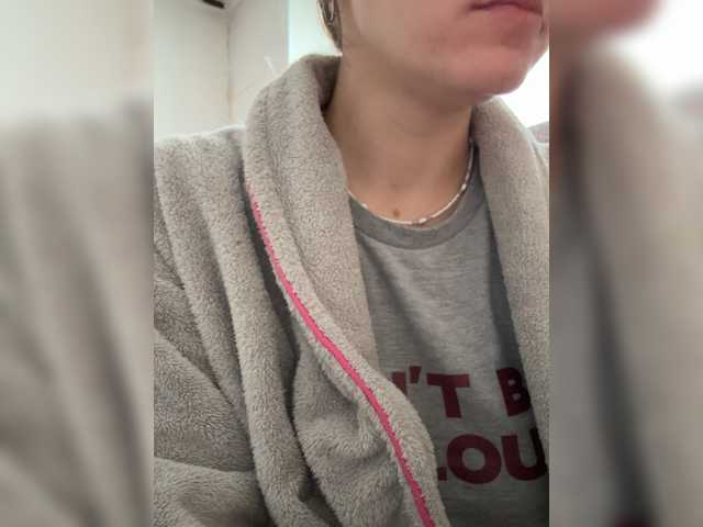 Asexysmile live cam on BongaCams