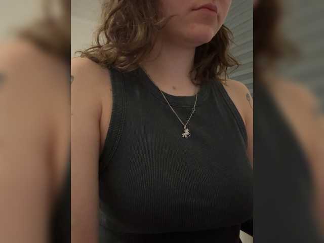 Asexysmile live cam on BongaCams