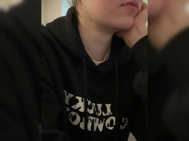 Asexysmile live cam on BongaCams