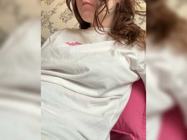 Asexysmile live cam on BongaCams