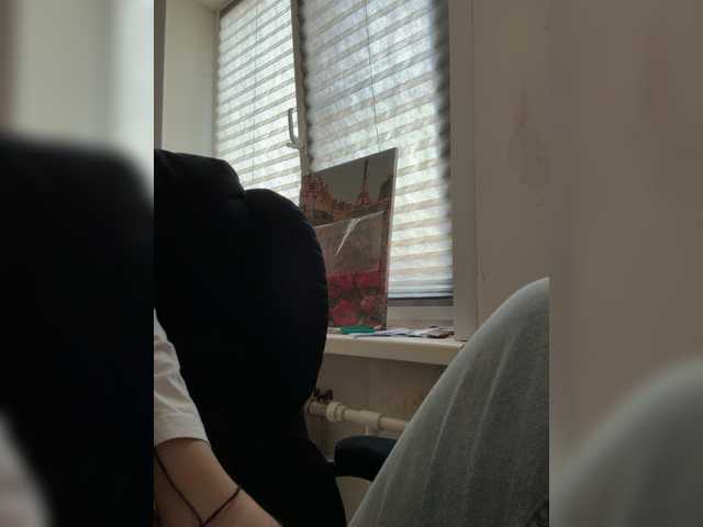 Asexysmile live cam on BongaCams
