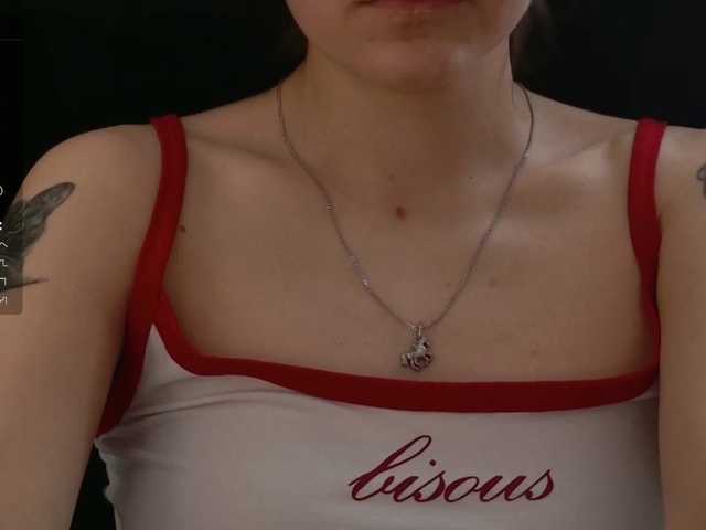 Asexysmile live cam on BongaCams