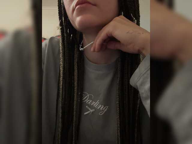 Asexysmile live cam on BongaCams