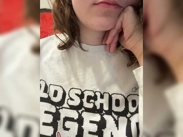 Asexysmile's BongaCams show and profile