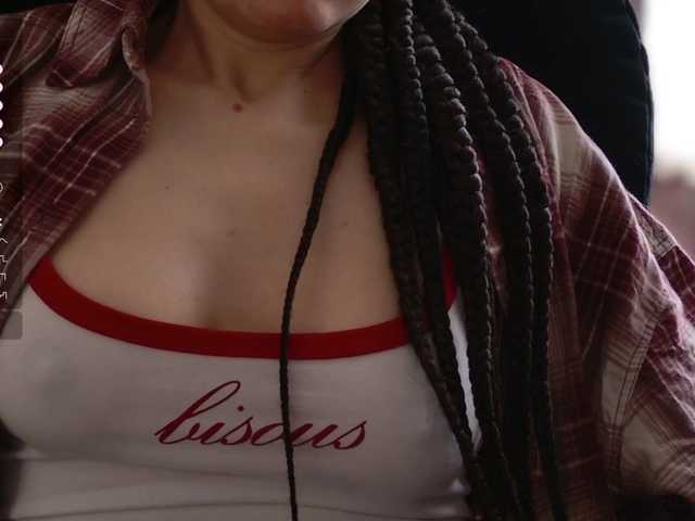 Asexysmile live cam on BongaCams