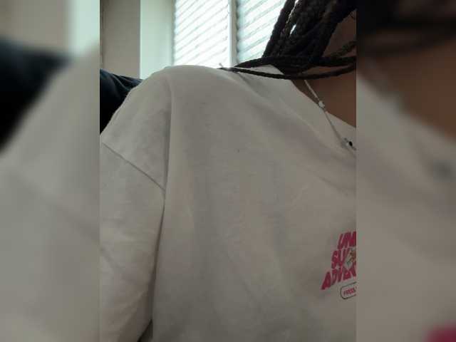 Asexysmile live cam on BongaCams