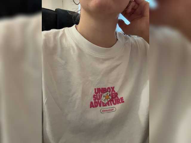 Asexysmile live cam on BongaCams