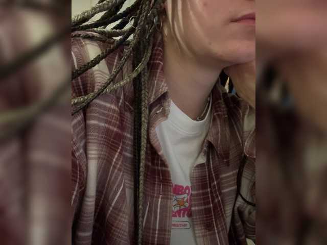 Asexysmile live cam on BongaCams