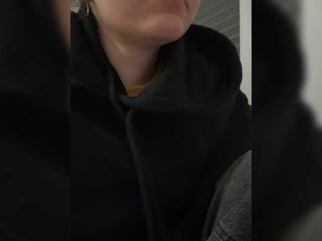 Asexysmile live cam on BongaCams