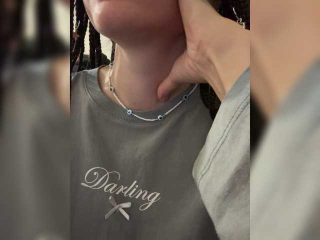 Asexysmile live cam on BongaCams