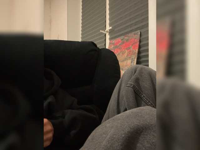 Asexysmile live cam on BongaCams