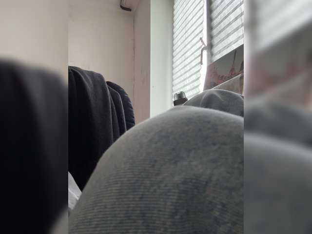 Asexysmile live cam on BongaCams