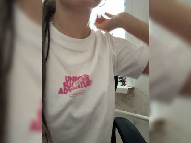 Asexysmile live cam on BongaCams