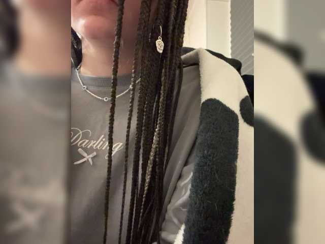 Asexysmile live cam on BongaCams