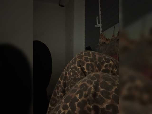Asexysmile live cam on BongaCams