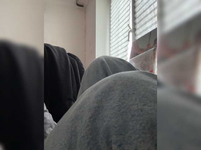 Asexysmile live cam on BongaCams