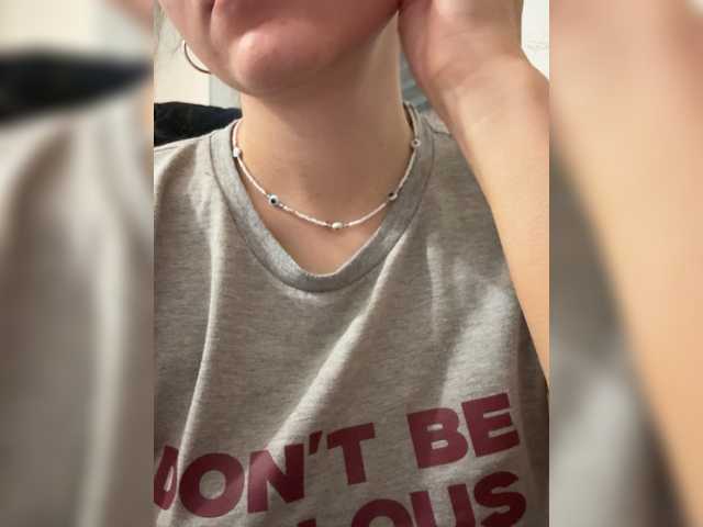 Asexysmile live cam on BongaCams