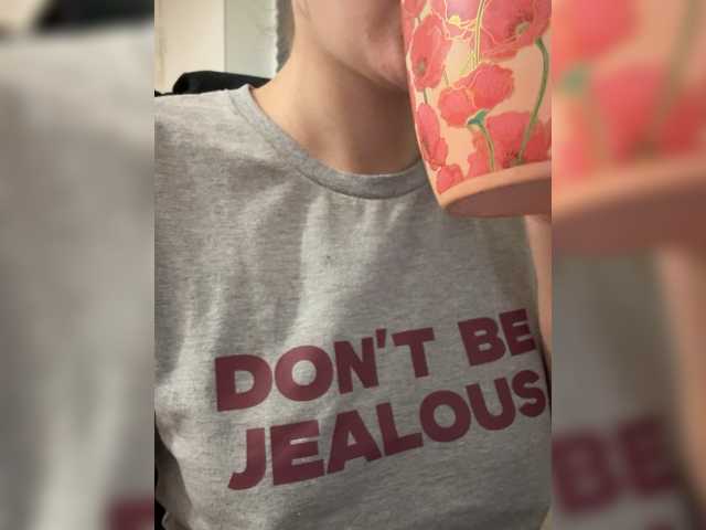 Asexysmile live cam on BongaCams