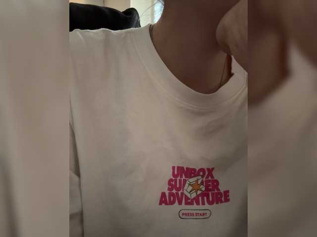 Asexysmile live cam on BongaCams