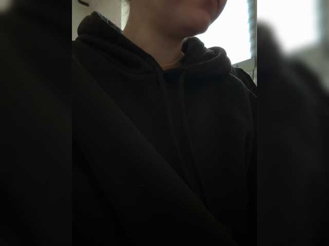 Asexysmile live cam on BongaCams