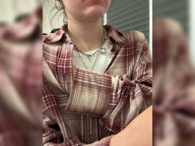 Asexysmile live cam on BongaCams