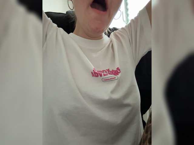 Asexysmile live cam on BongaCams