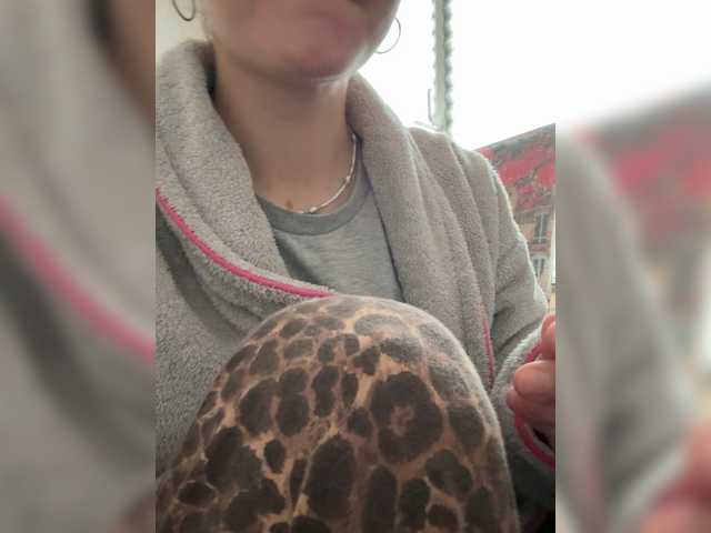 Asexysmile live cam on BongaCams