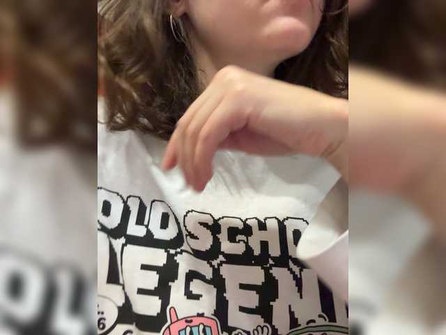 Asexysmile's BongaCams show and profile