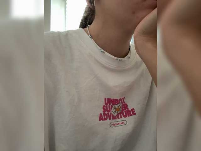 Asexysmile live cam on BongaCams