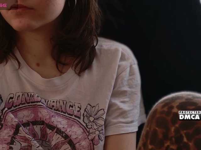 Asexysmile's BongaCams show and profile