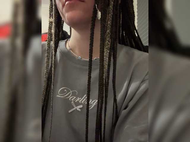 Asexysmile live cam on BongaCams