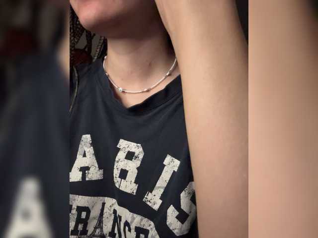 Asexysmile live cam on BongaCams
