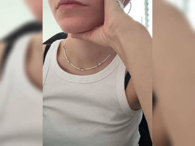 Asexysmile live cam on BongaCams