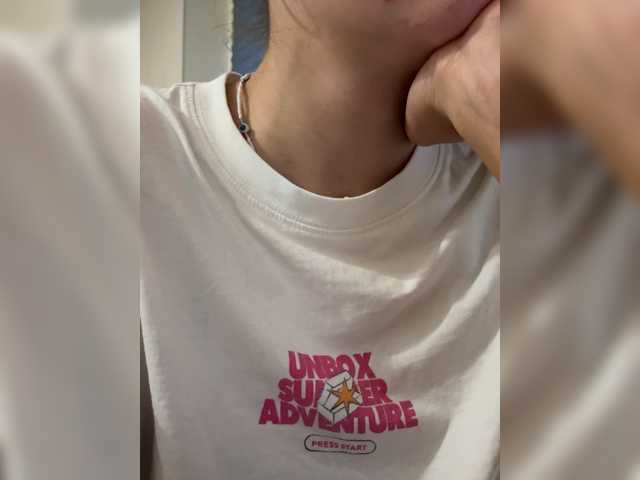 Asexysmile live cam on BongaCams