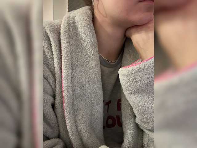 Asexysmile live cam on BongaCams