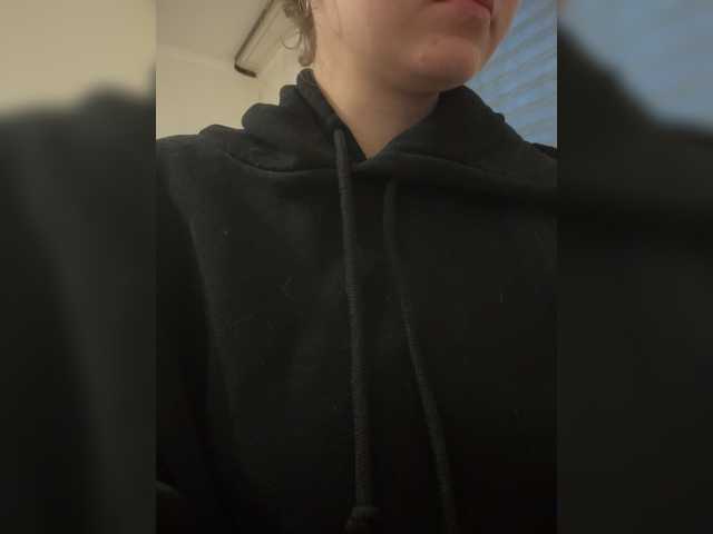 Asexysmile live cam on BongaCams