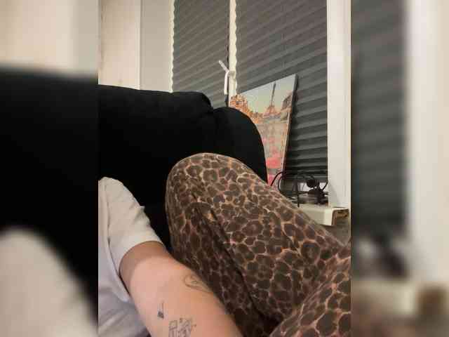 lalaoy webcam