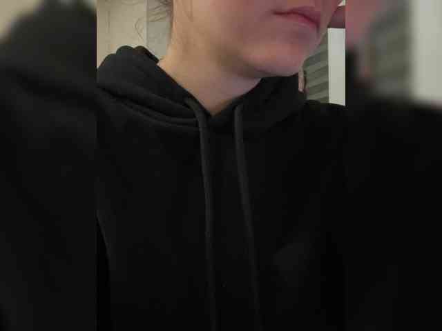 Offfuckk's live stream