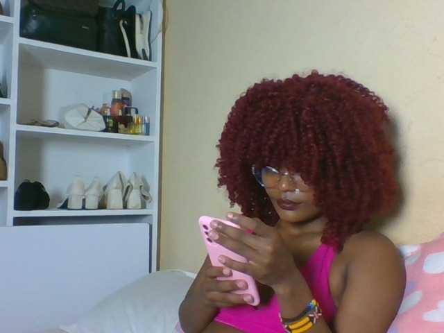 Blackcoco live cam on BongaCams