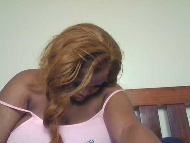 CuteTinkerbella live cam on BongaCams