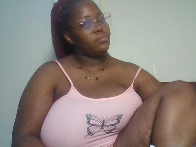 CuteTinkerbella live cam on BongaCams