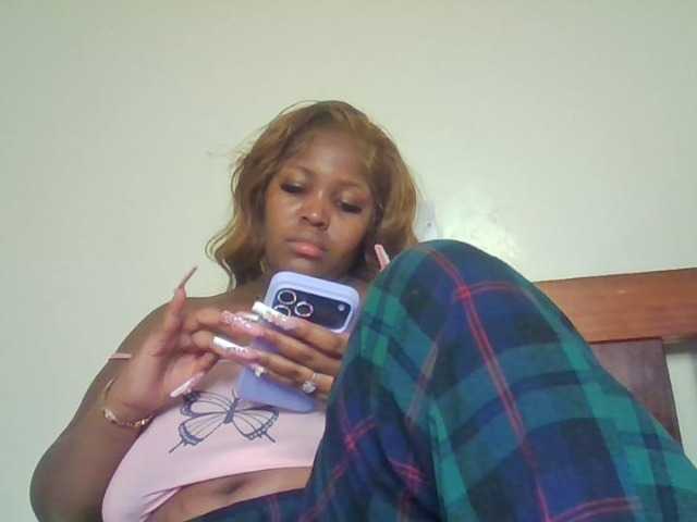 CuteTinkerbella live cam on BongaCams