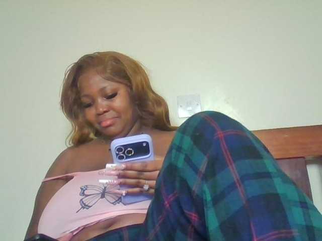 CuteTinkerbella live cam on BongaCams
