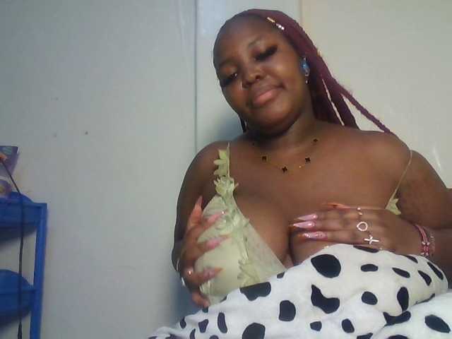 CuteTinkerbella live cam on BongaCams