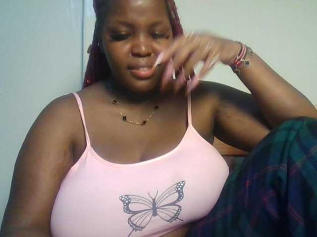 CuteTinkerbella live cam on BongaCams