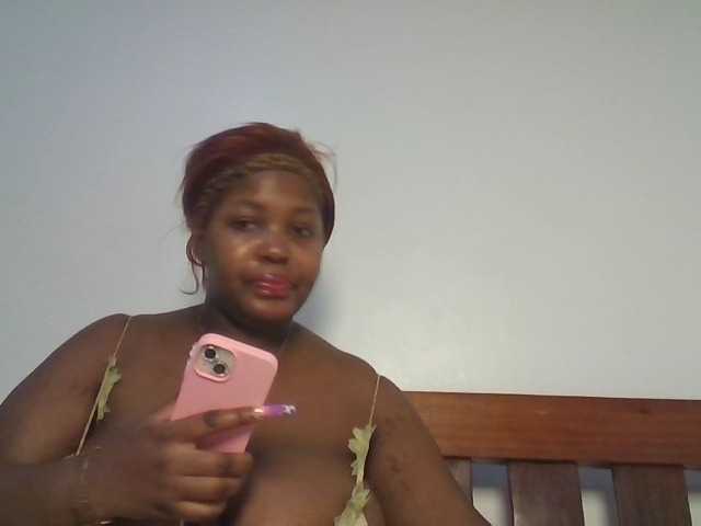 CuteTinkerbella live cam on BongaCams