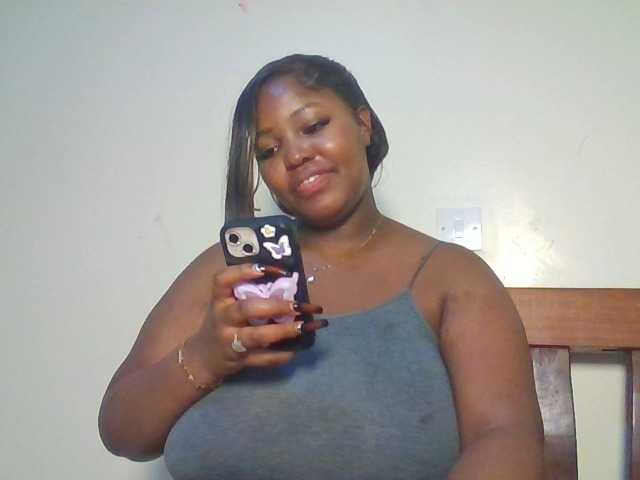 CuteTinkerbella live cam on BongaCams